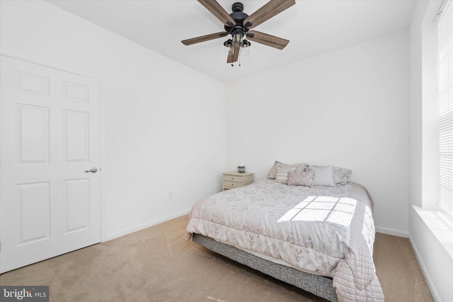 125 E CLARENDON Dr SMYRNA, DE 19977