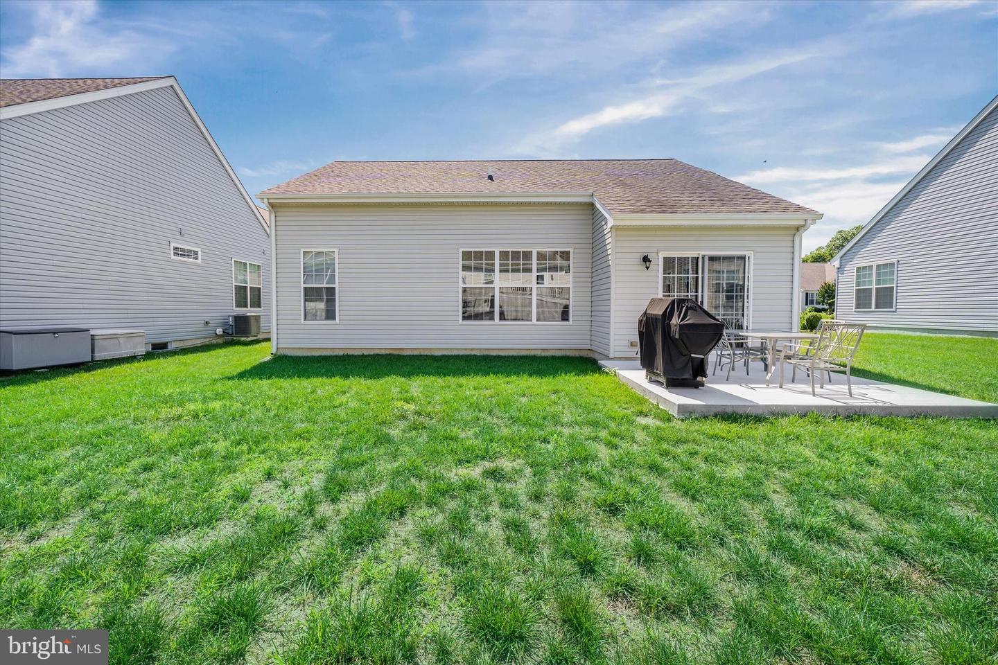 125 E CLARENDON Dr SMYRNA, DE 19977