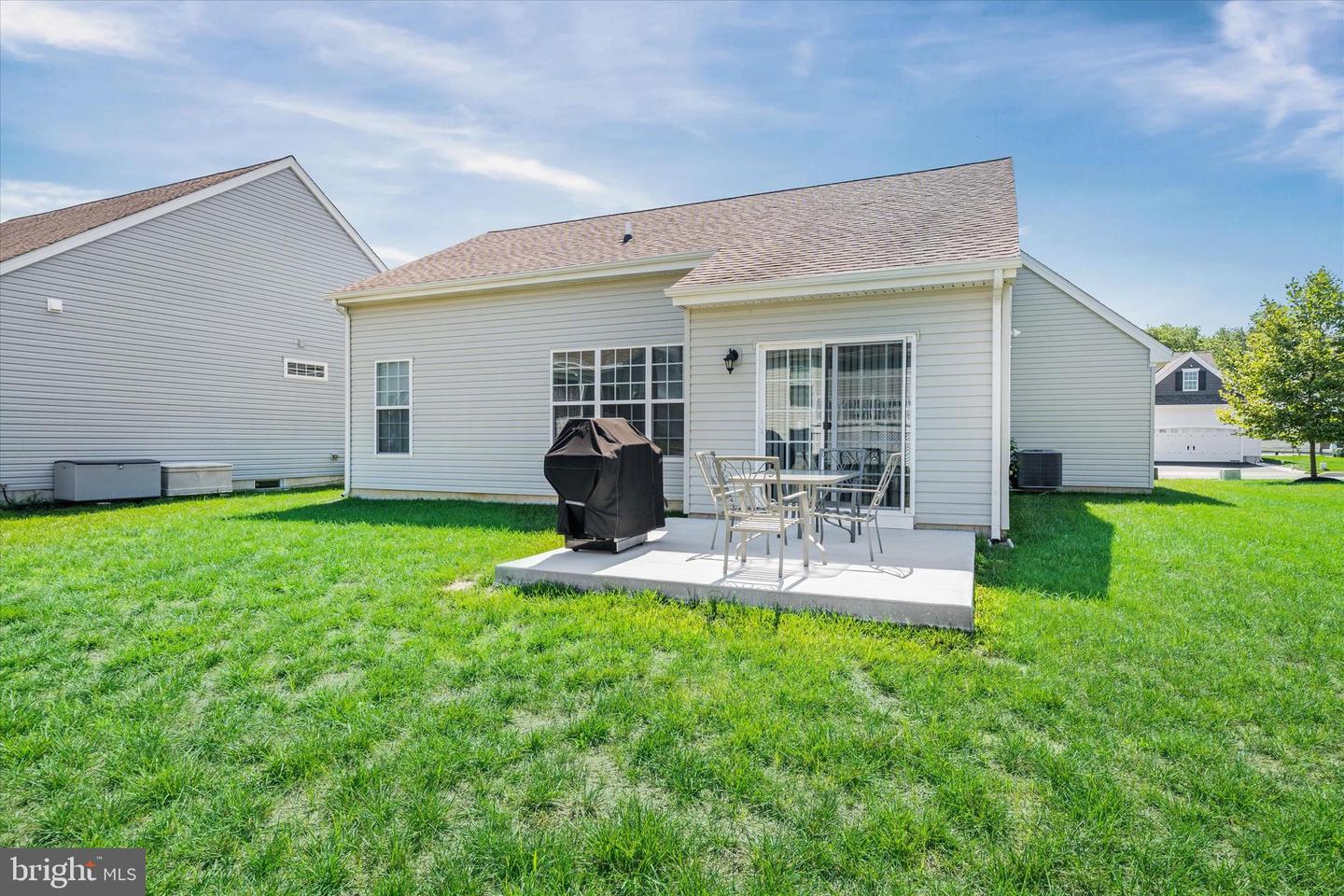 125 E CLARENDON Dr SMYRNA, DE 19977