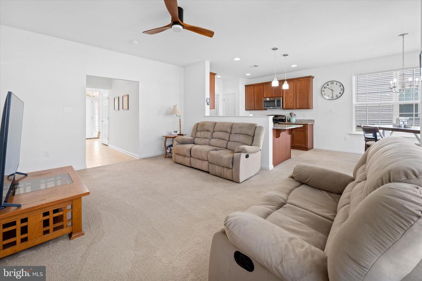 125 E CLARENDON Dr SMYRNA, DE 19977