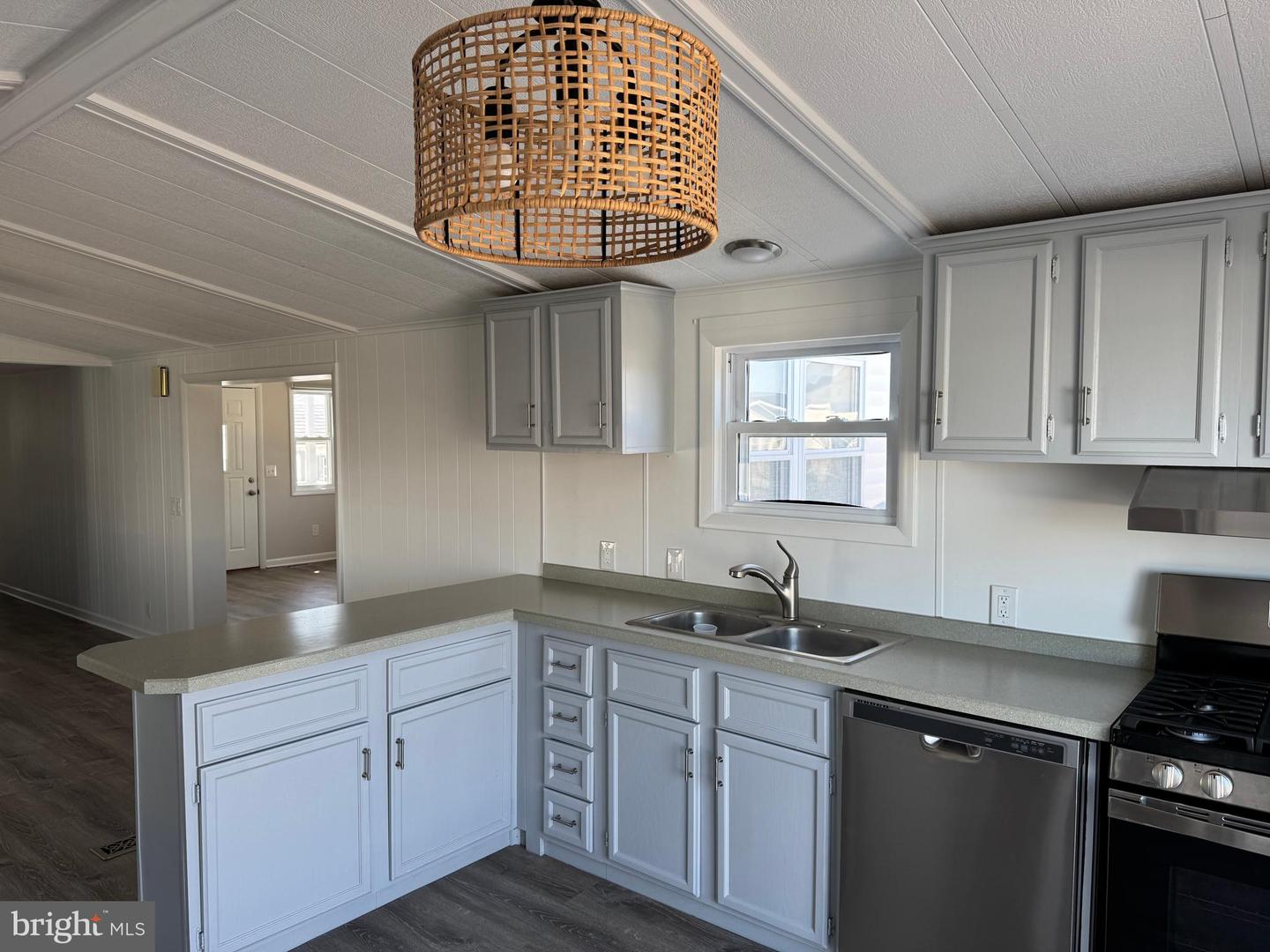 36991 LAWS Pt Rd SELBYVILLE, DE 19975