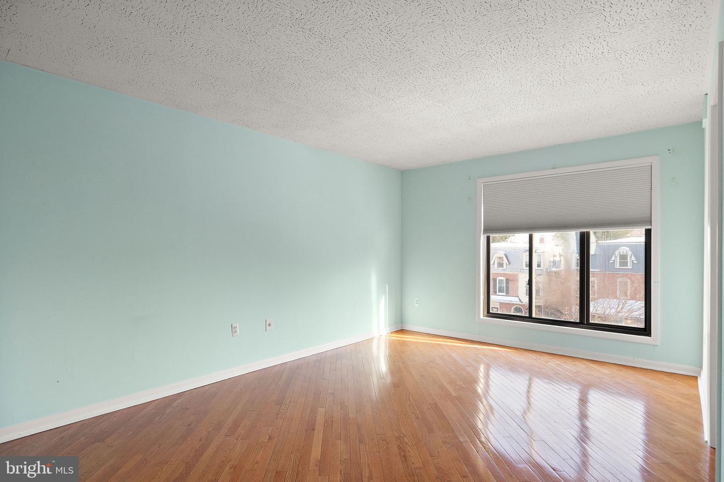 1403 SHALLCROSS Ave #202 A12 WILMINGTON, DE 19806