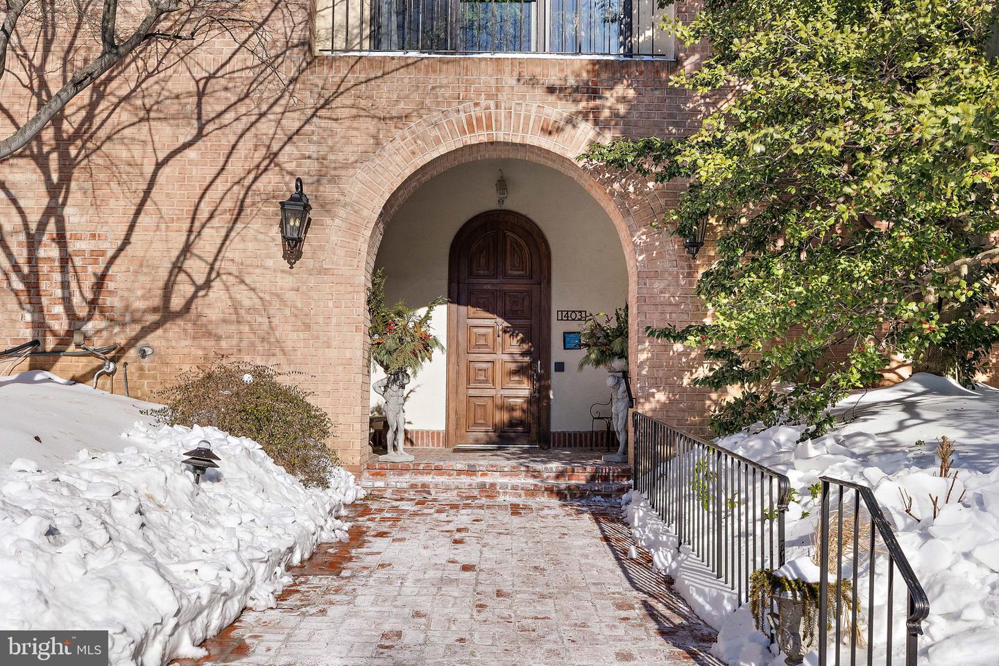 1403 SHALLCROSS Ave #202 A12 WILMINGTON, DE 19806