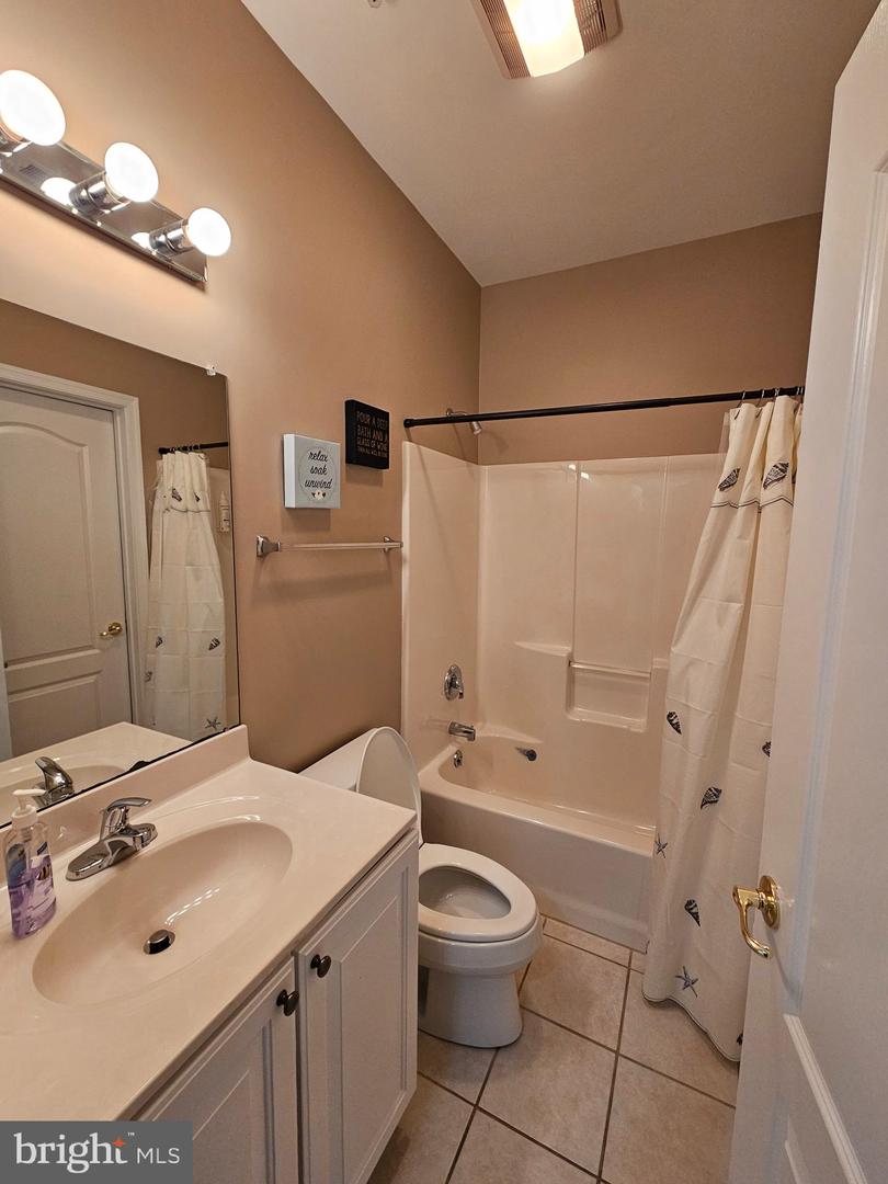 34297 SUMMERLYN Dr #501 LEWES, DE 19958