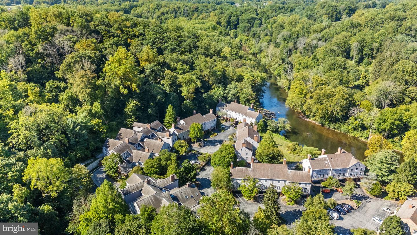 44 MILLSTONE Ln ROCKLAND, DE 19732