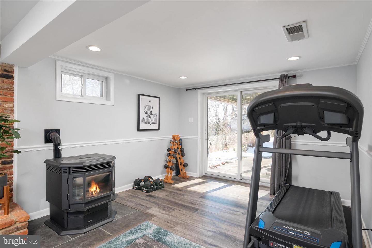 1045 SAINT MARGARETS Dr ANNAPOLIS, MD 21409