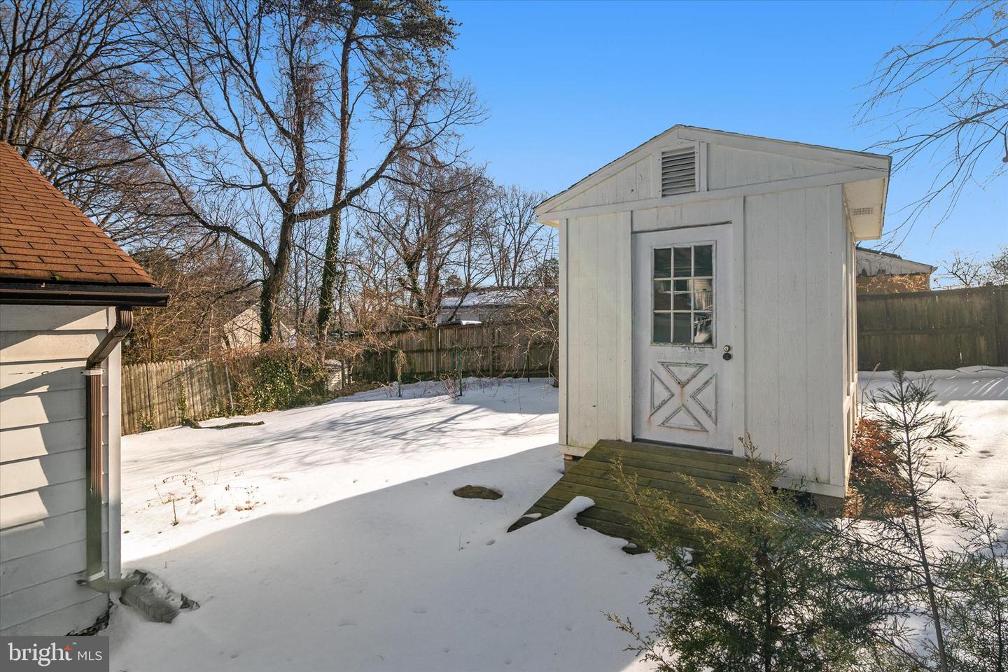 1045 SAINT MARGARETS Dr ANNAPOLIS, MD 21409