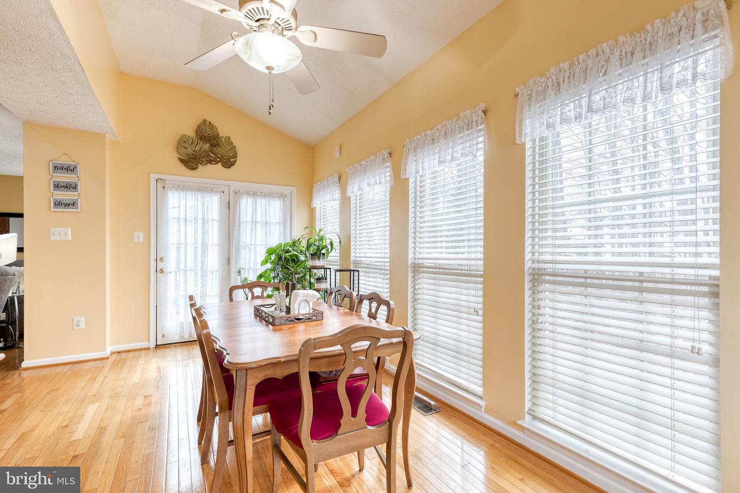 2970 SIWANOY Dr EDGEWOOD, MD 21040