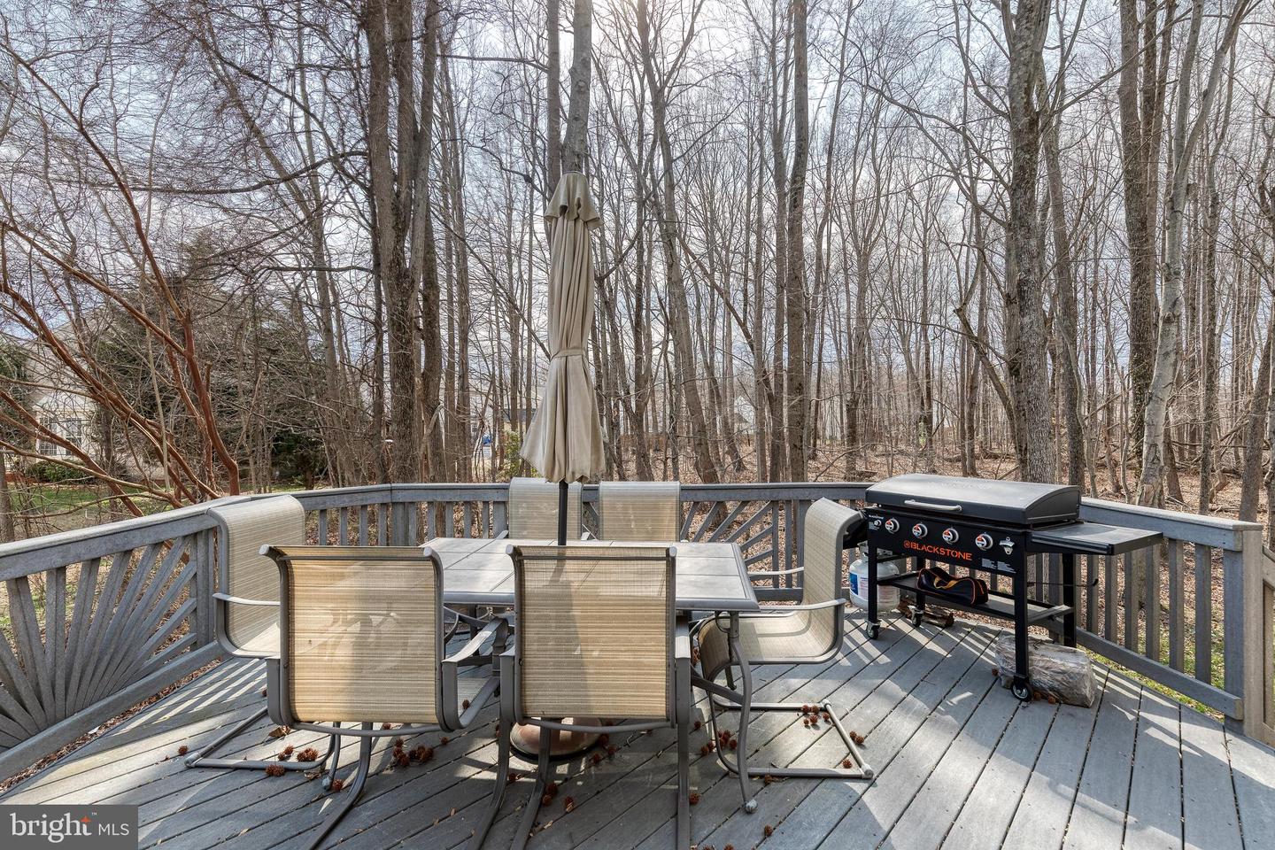 2970 SIWANOY Dr EDGEWOOD, MD 21040