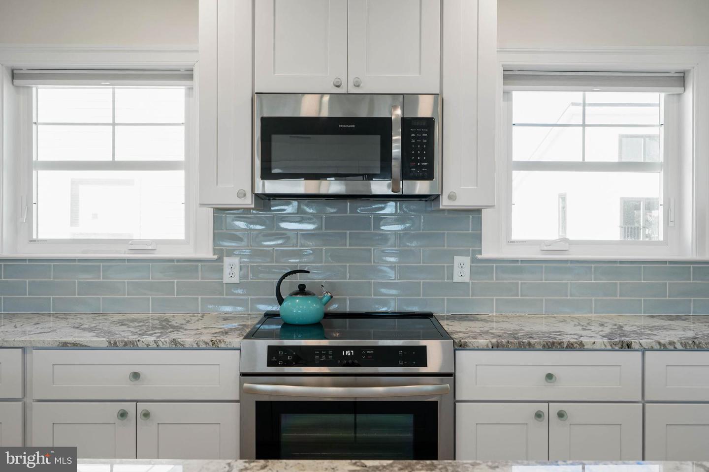 2851 S BAY Shr Dr MILTON, DE 19968