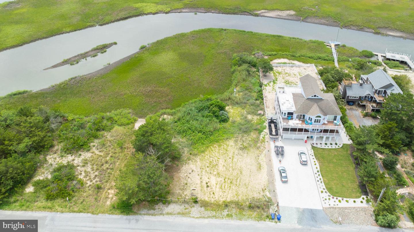 2851 S BAY Shr Dr MILTON, DE 19968