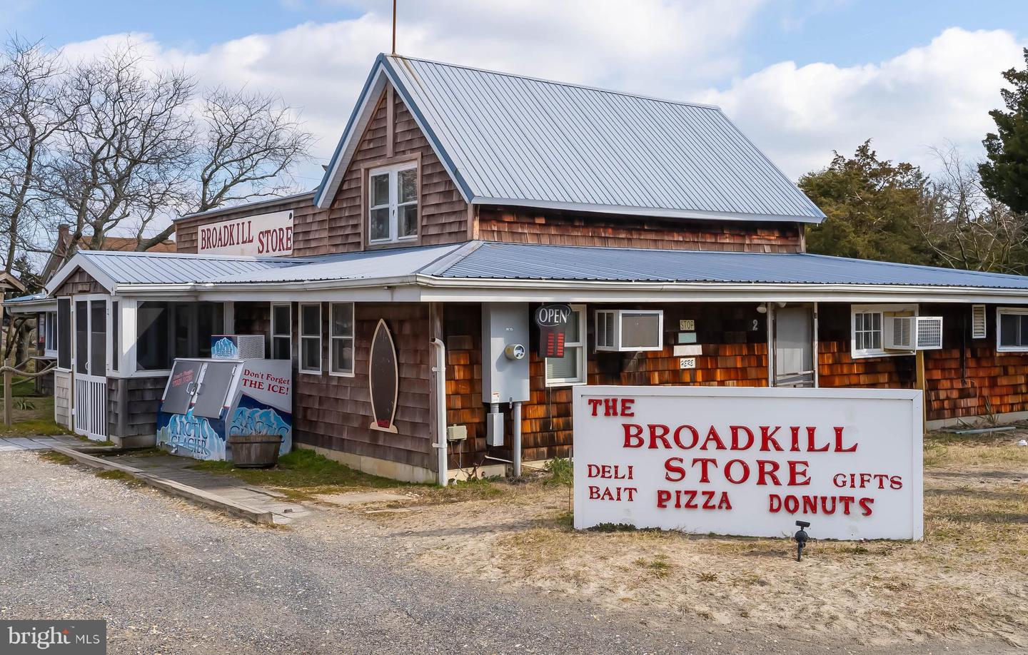 2851 S BAY Shr Dr MILTON, DE 19968