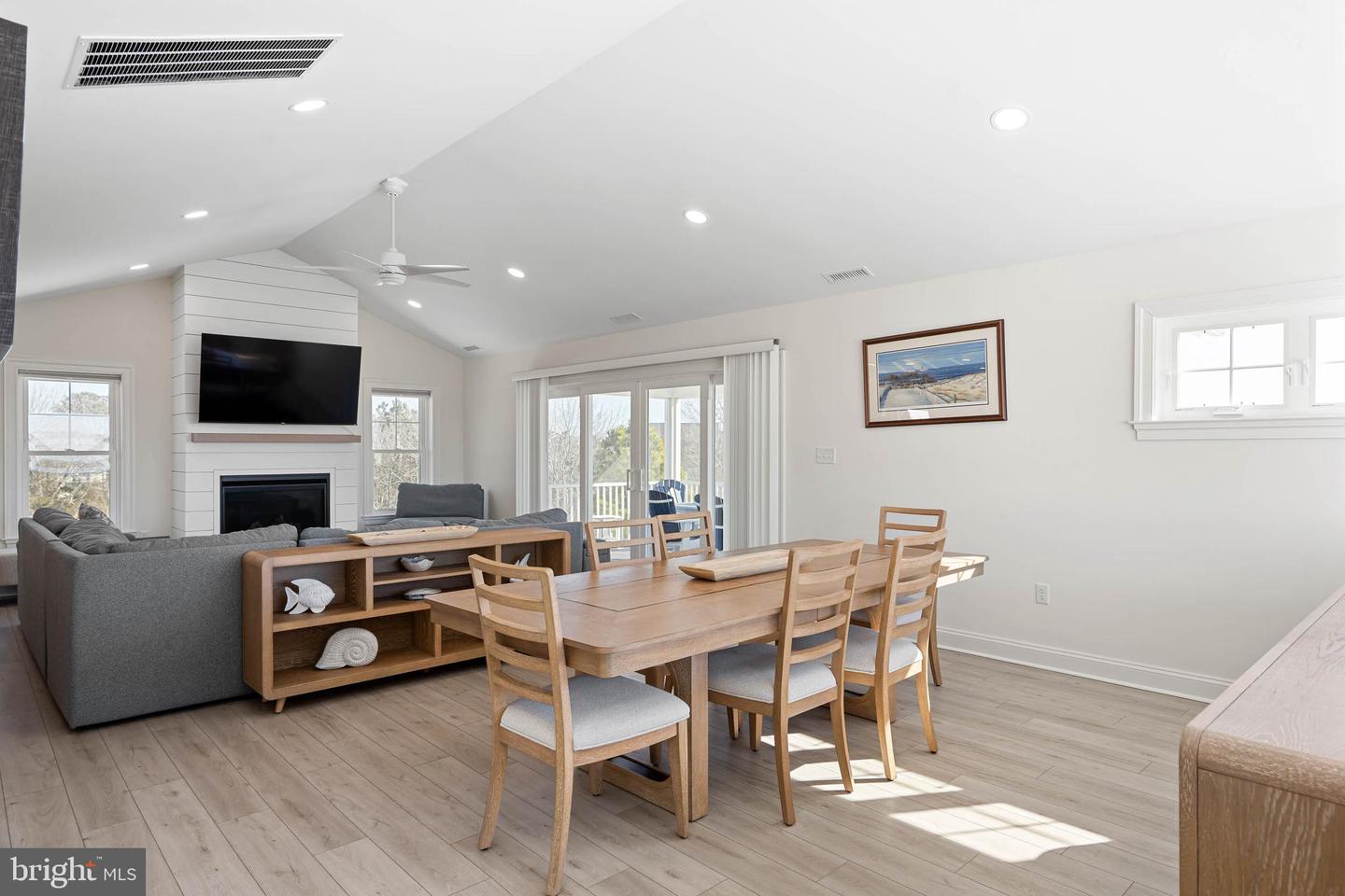 2851 S BAY Shr Dr MILTON, DE 19968