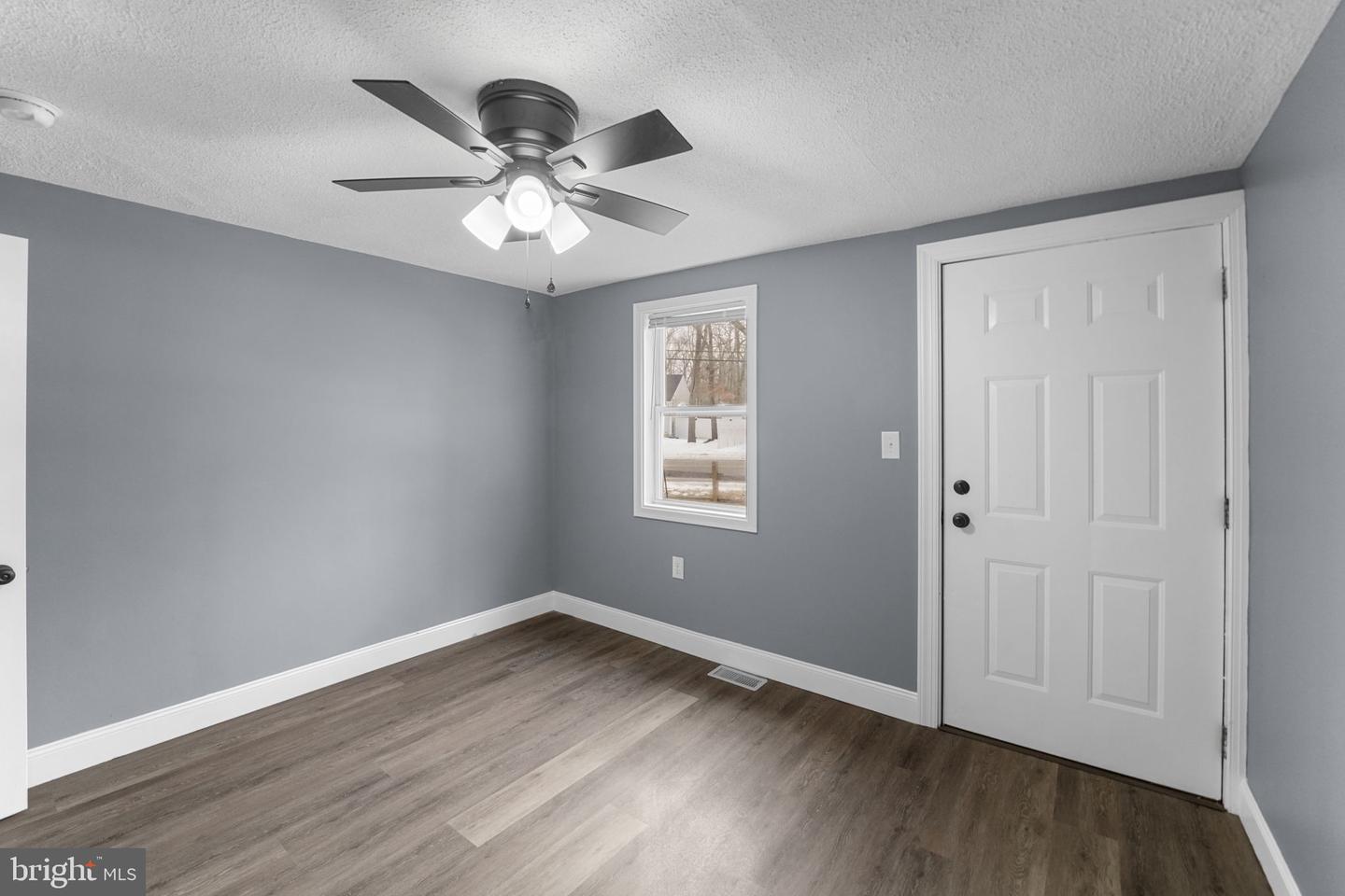 200 W BUCKSHUTEM Rd MILLVILLE, NJ 08332