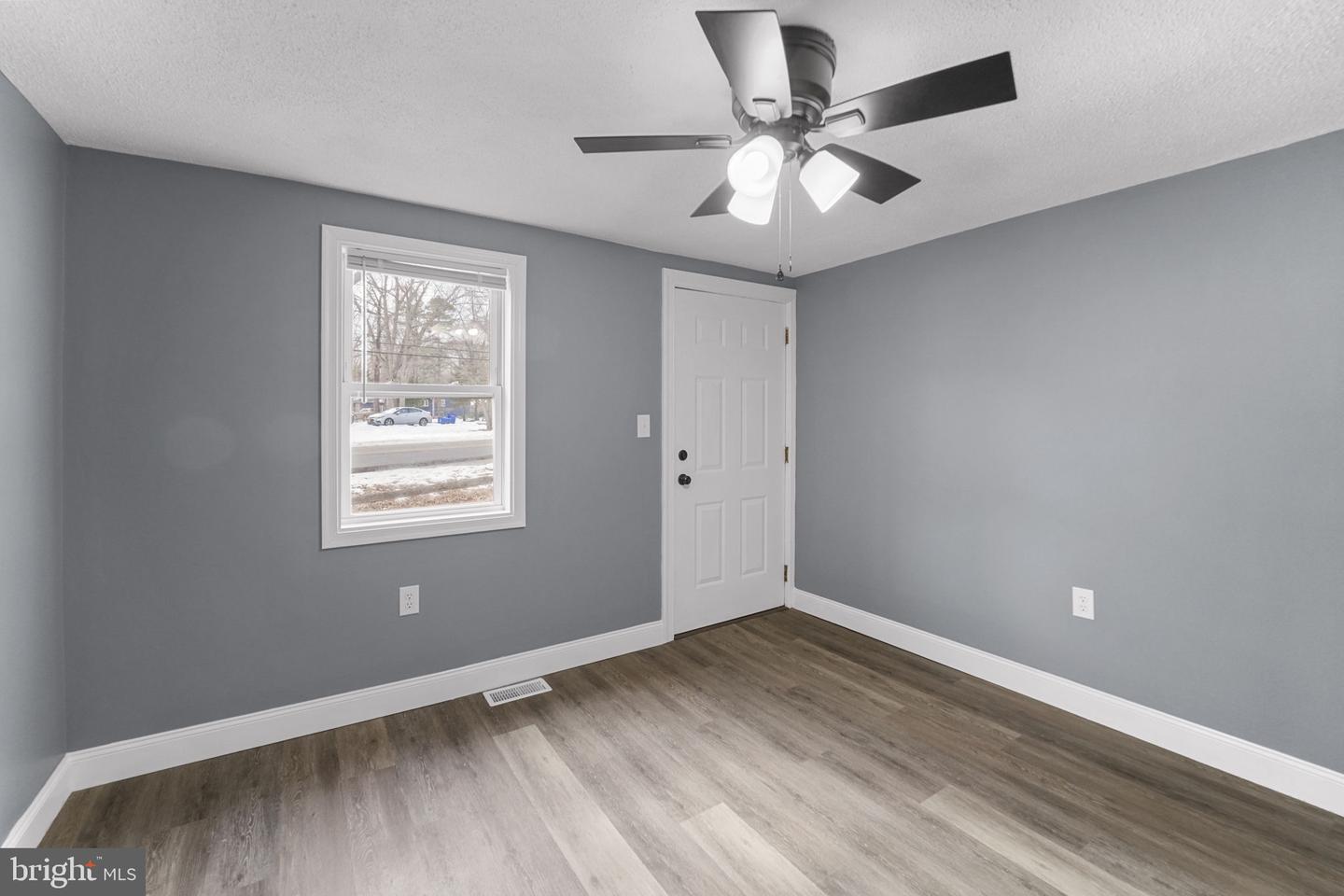 200 W BUCKSHUTEM Rd MILLVILLE, NJ 08332