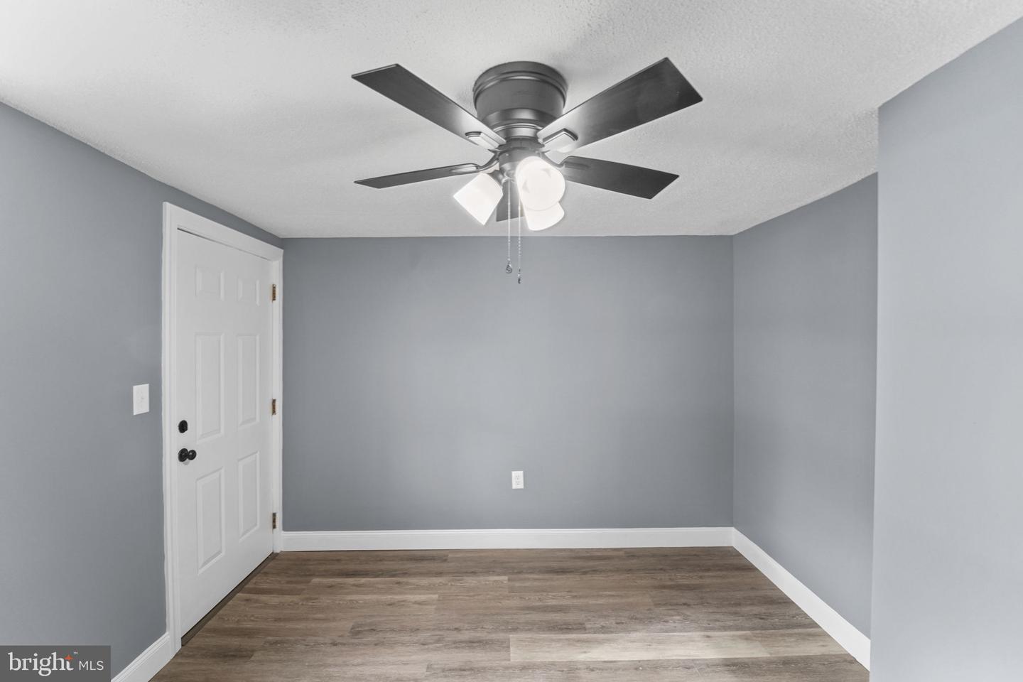 200 W BUCKSHUTEM Rd MILLVILLE, NJ 08332