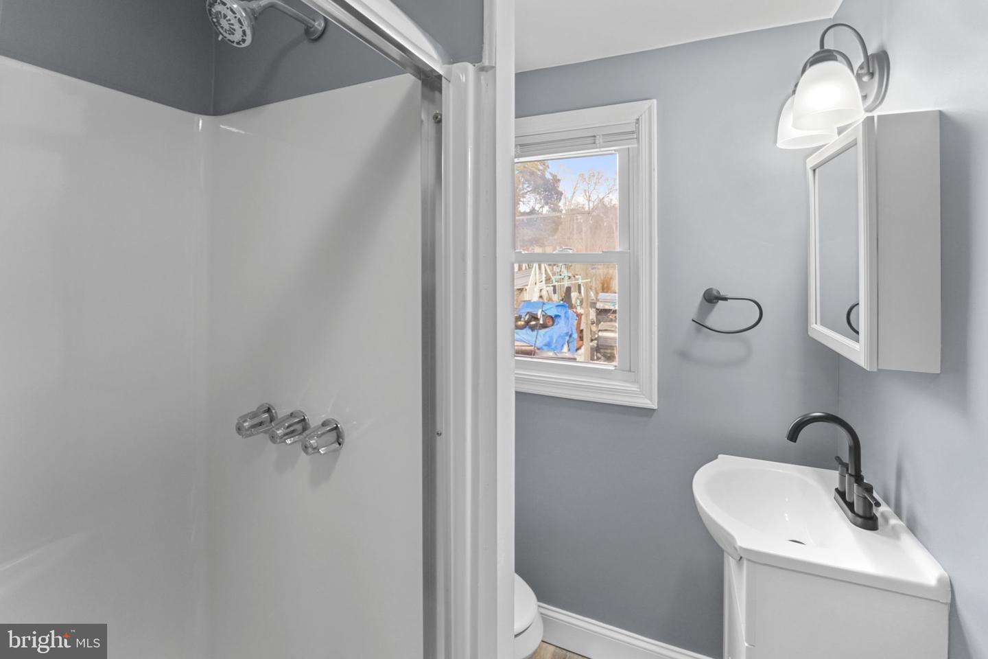 200 W BUCKSHUTEM Rd MILLVILLE, NJ 08332