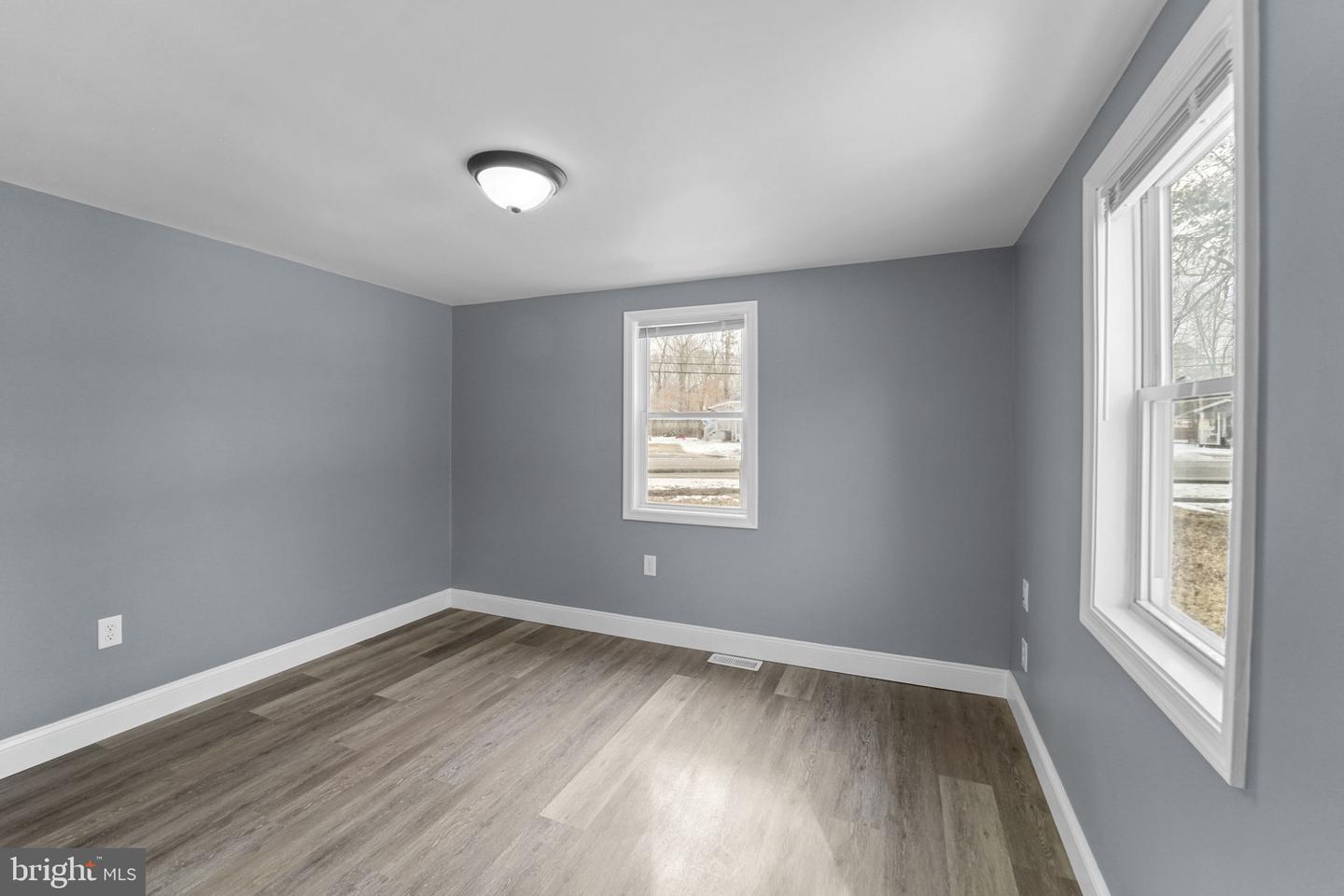 200 W BUCKSHUTEM Rd MILLVILLE, NJ 08332