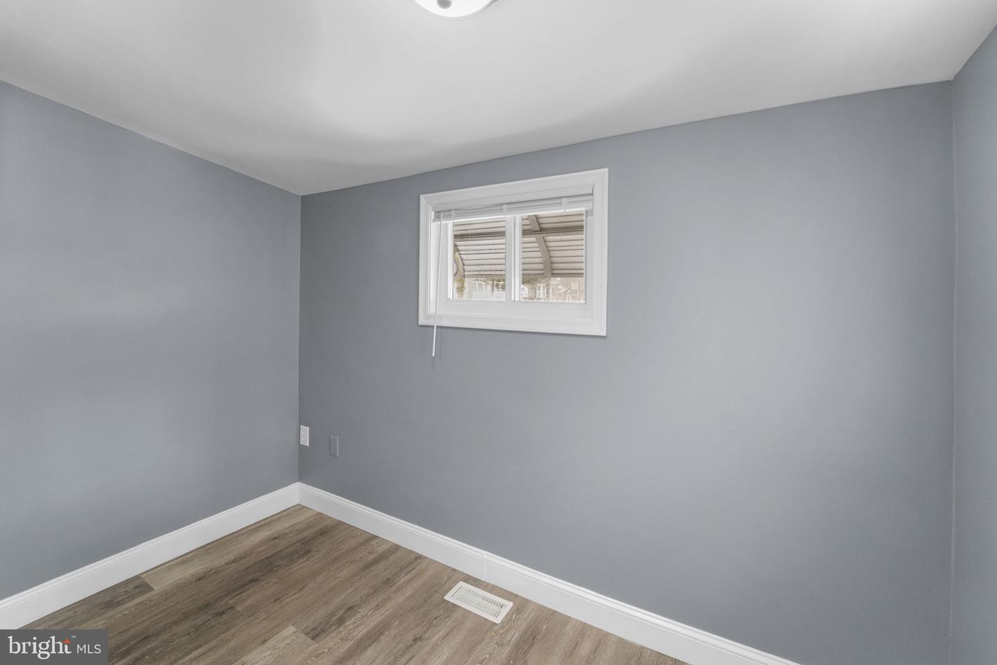 200 W BUCKSHUTEM Rd MILLVILLE, NJ 08332