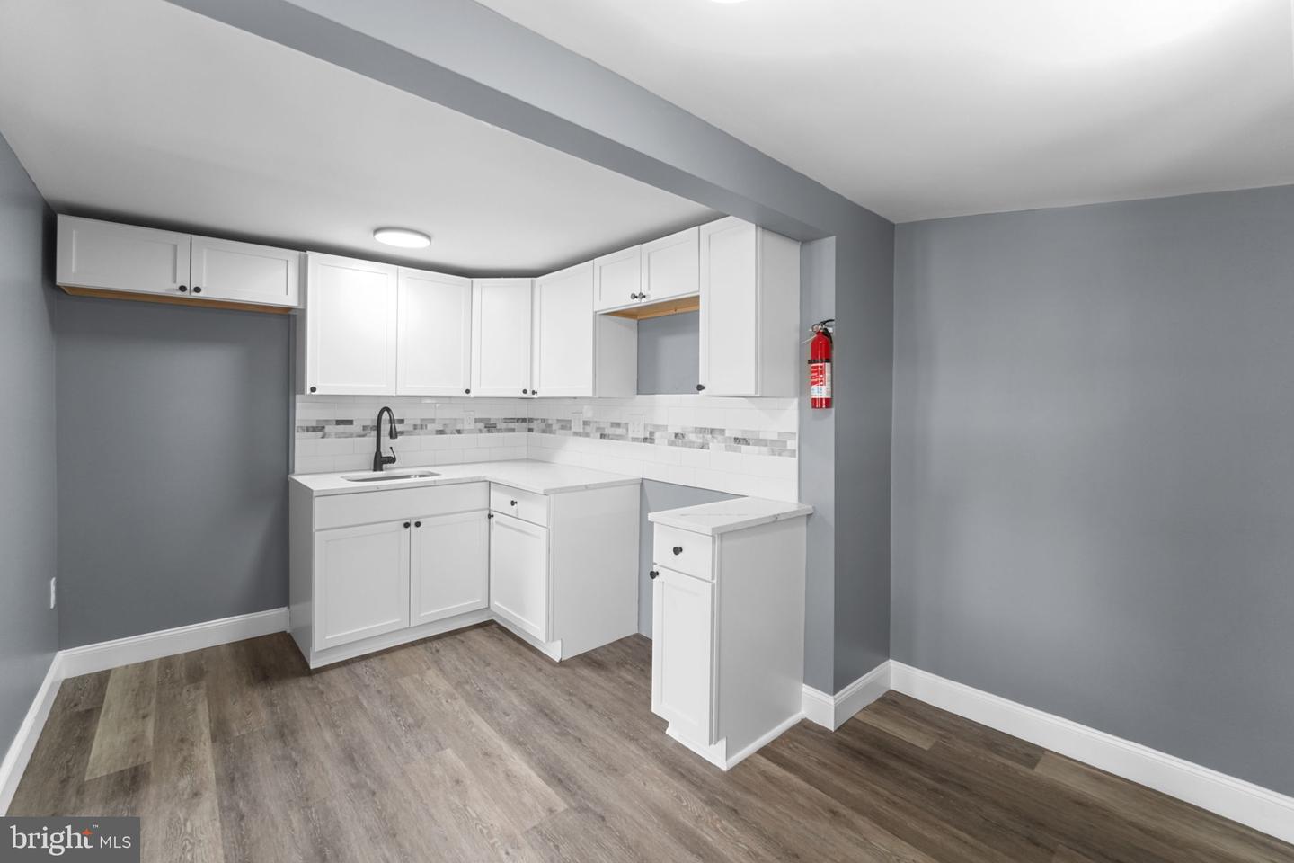 200 W BUCKSHUTEM Rd MILLVILLE, NJ 08332