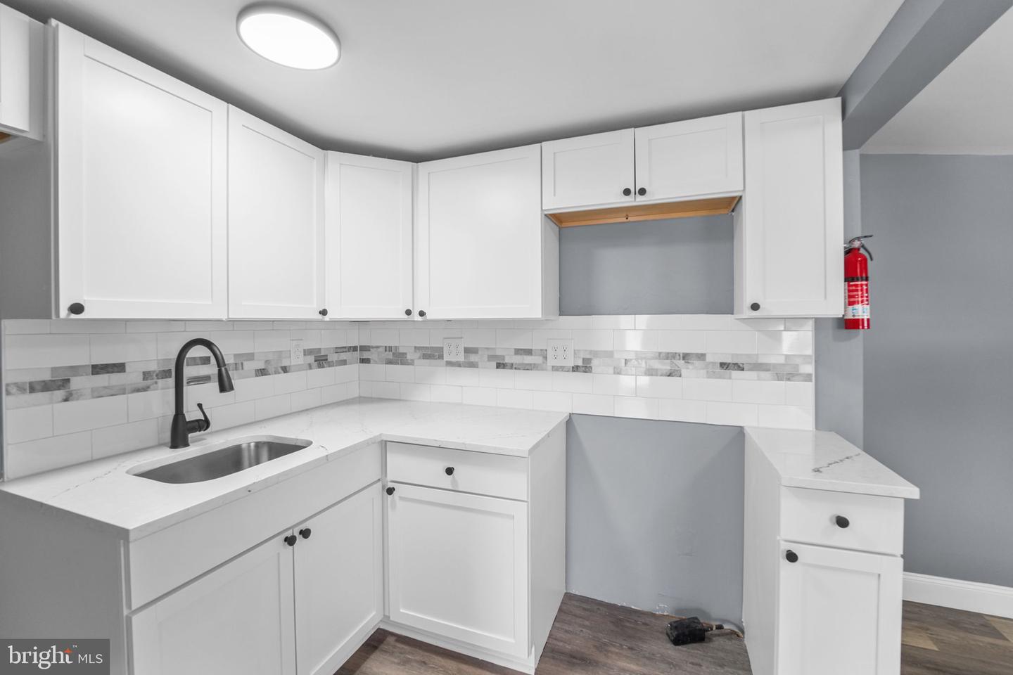 200 W BUCKSHUTEM Rd MILLVILLE, NJ 08332