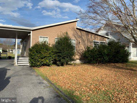 607 COLLINS St BETHANY BEACH, DE 19930