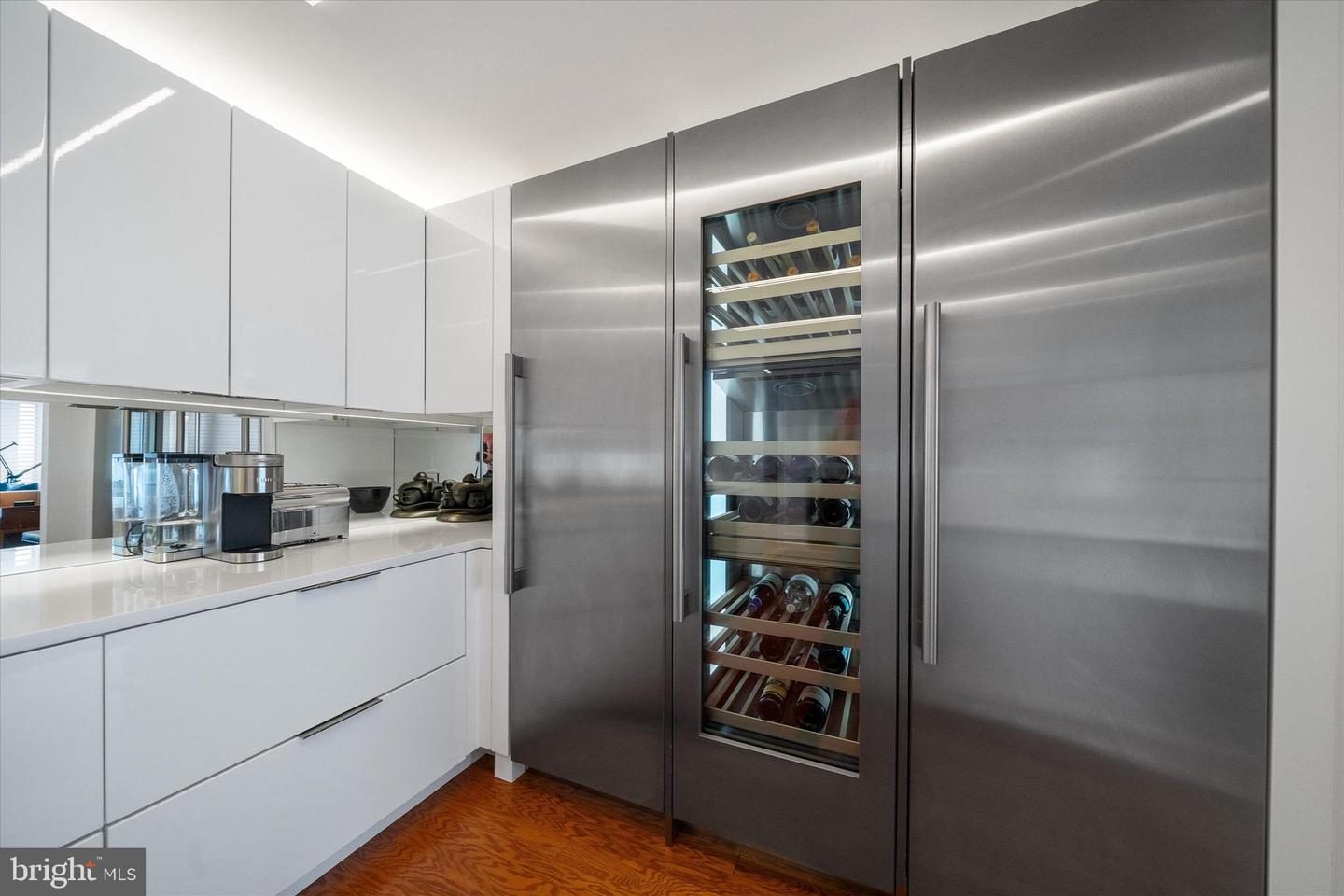 1100 LOVERING Ave #802 WILMINGTON, DE 19806