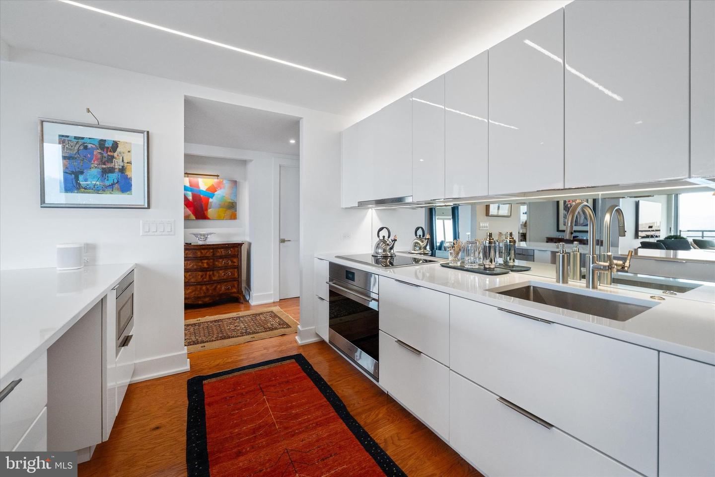 1100 LOVERING Ave #802 WILMINGTON, DE 19806