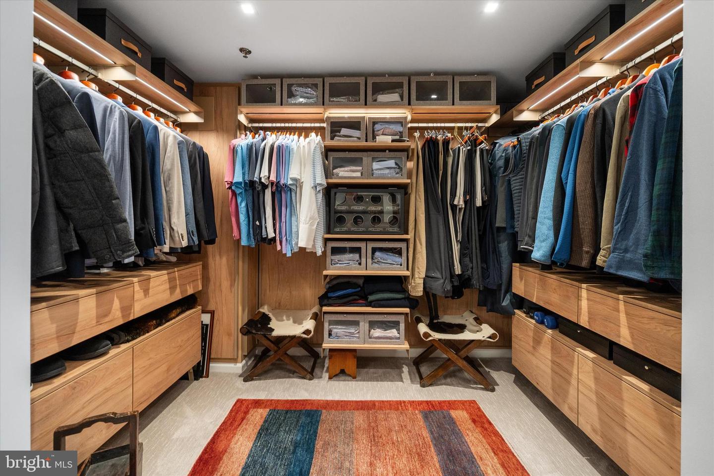 1100 LOVERING Ave #802 WILMINGTON, DE 19806