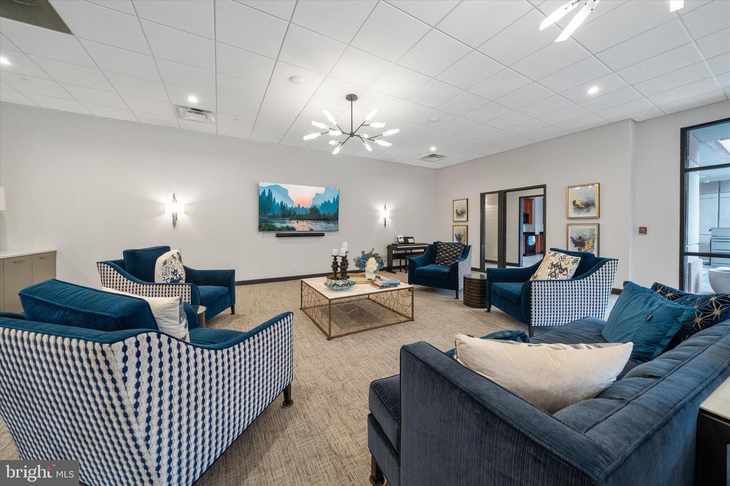 1100 LOVERING Ave #802 WILMINGTON, DE 19806