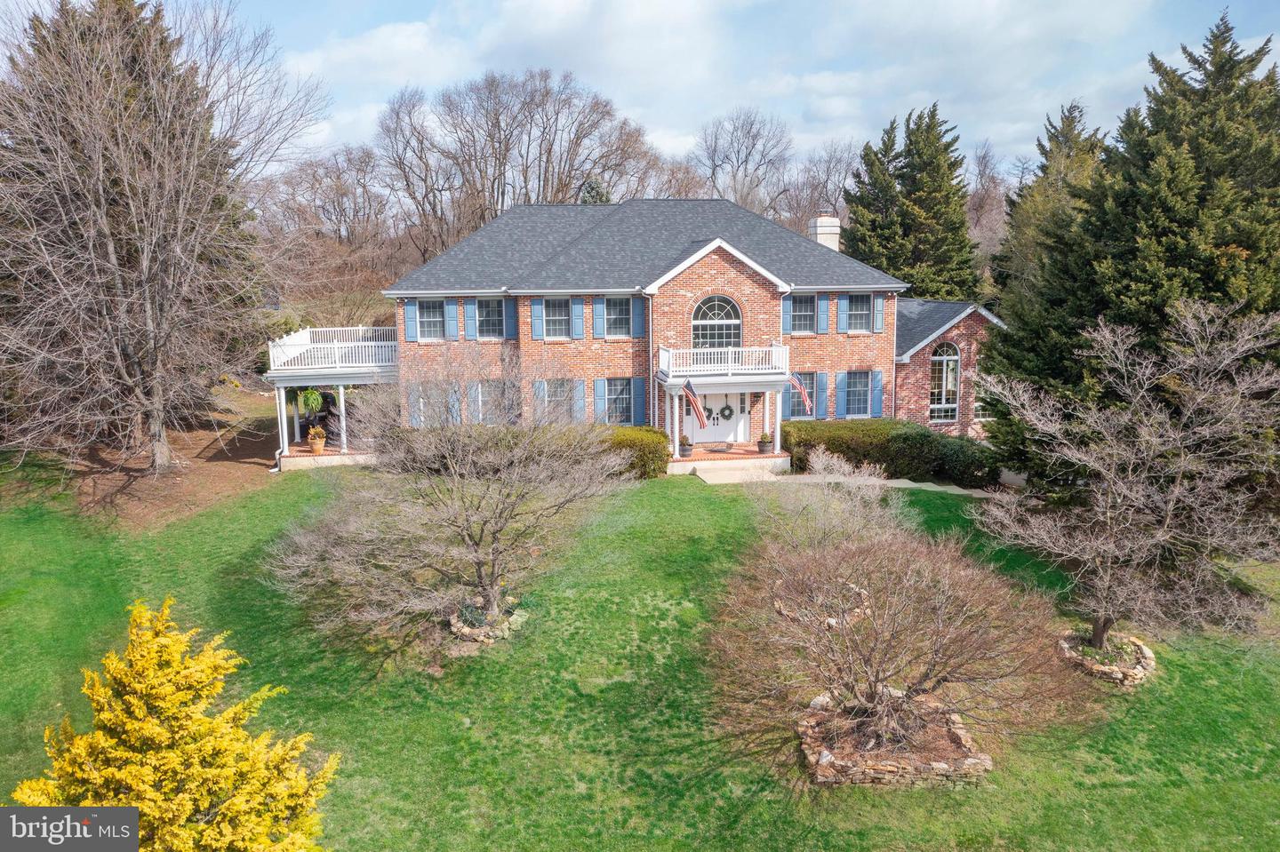 126 DEWBERRY