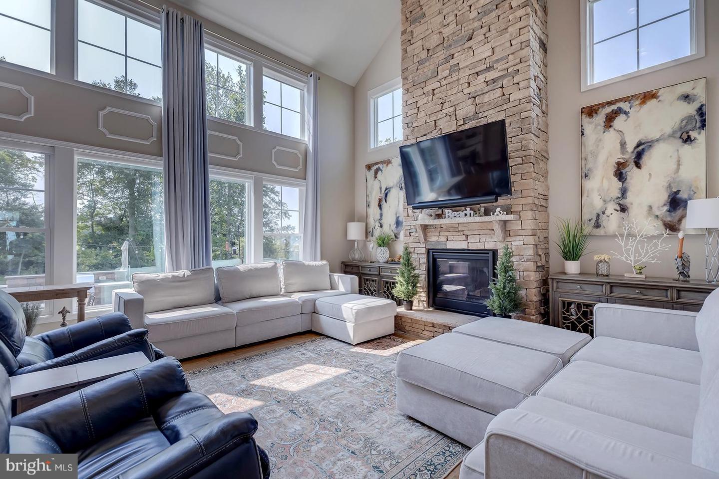 33610 Un Cir LEWES, DE 19958