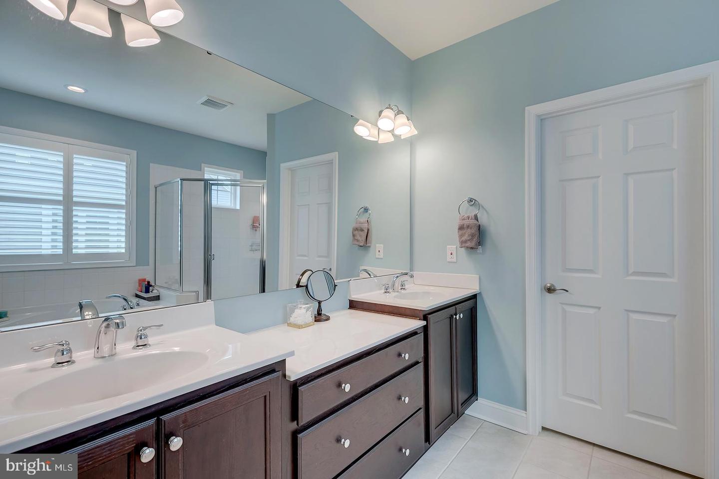 33610 Un Cir LEWES, DE 19958