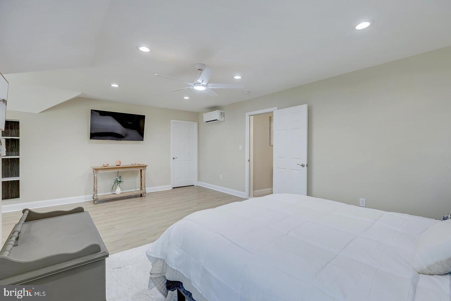 33610 Un Cir LEWES, DE 19958