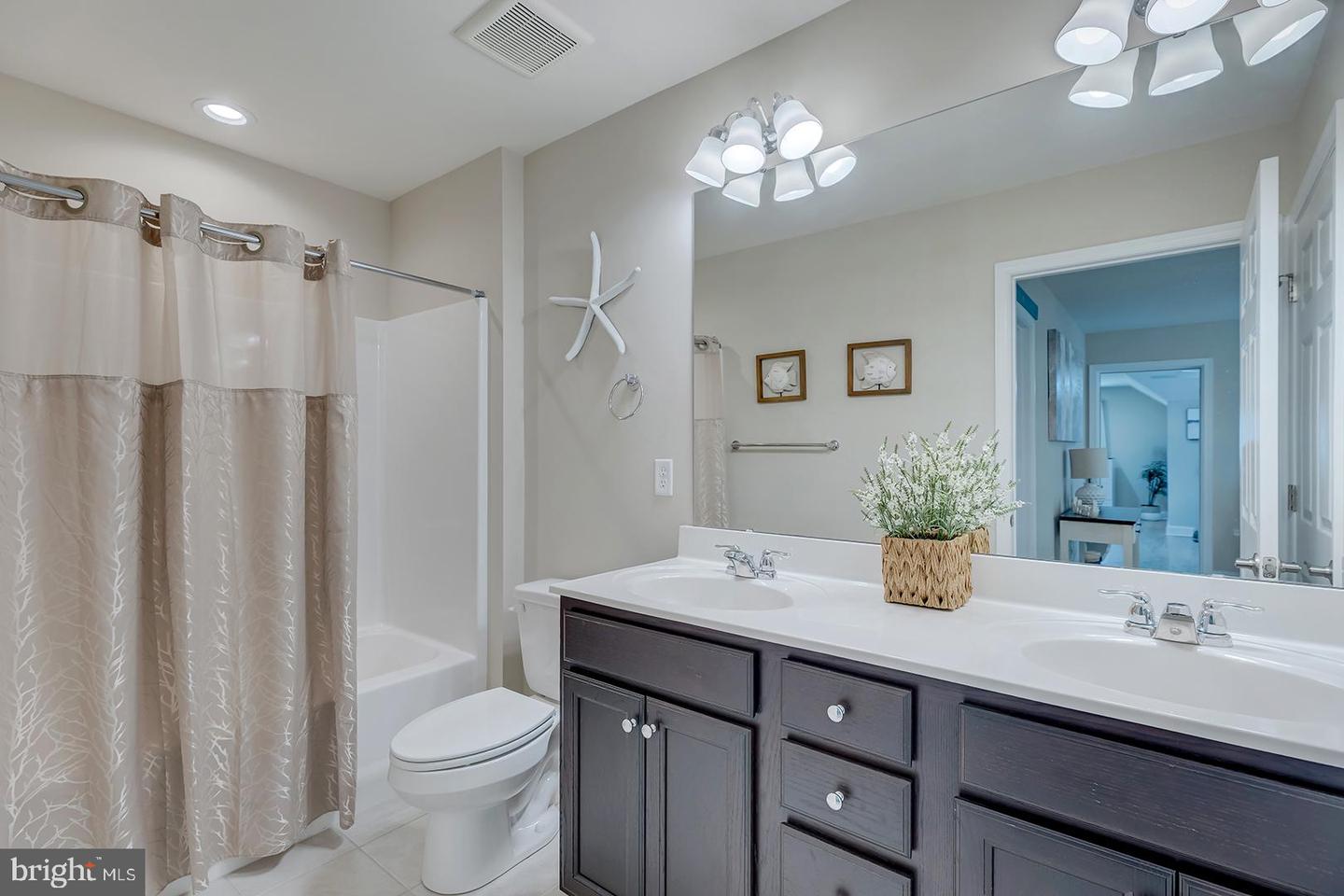 33610 Un Cir LEWES, DE 19958