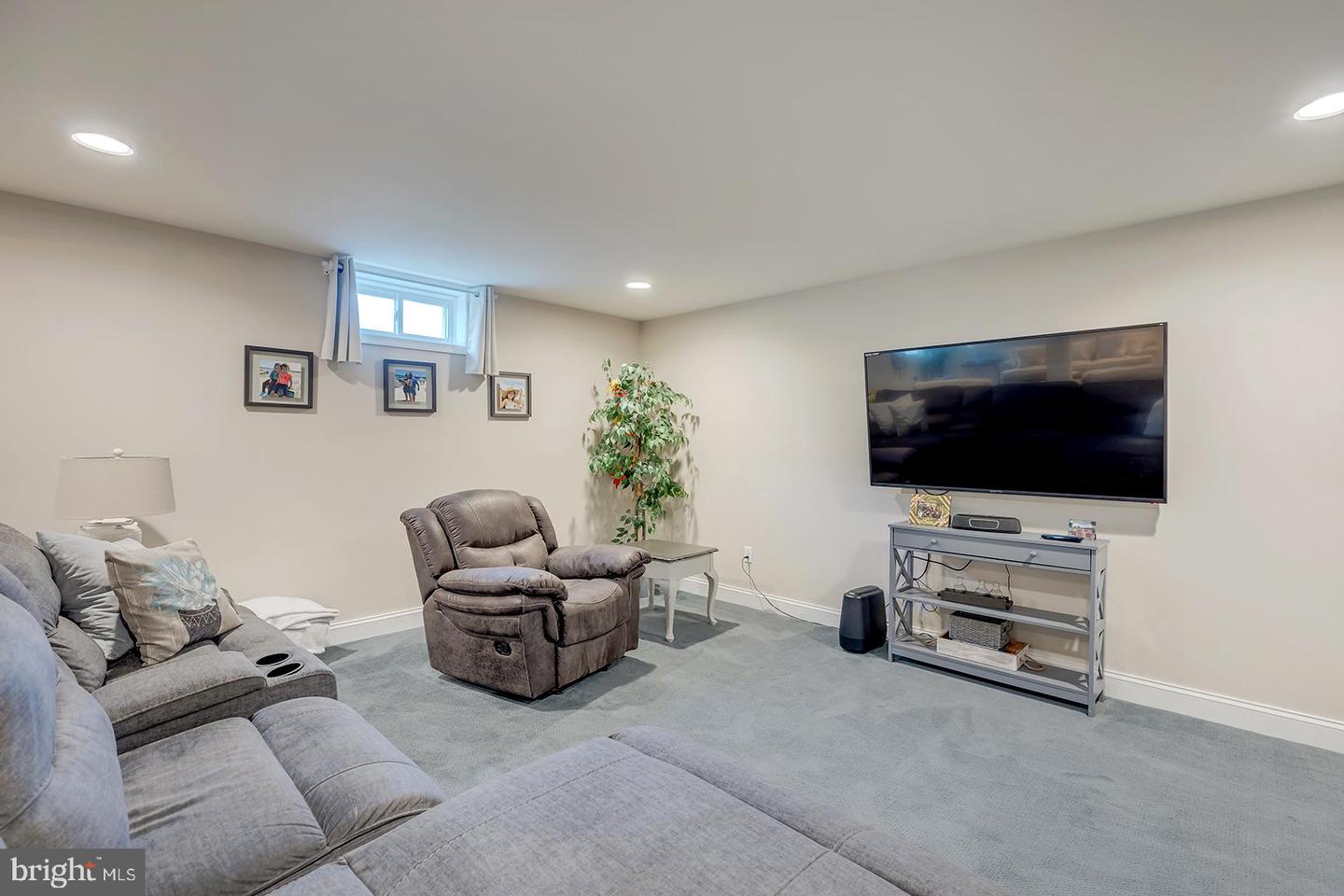 33610 Un Cir LEWES, DE 19958