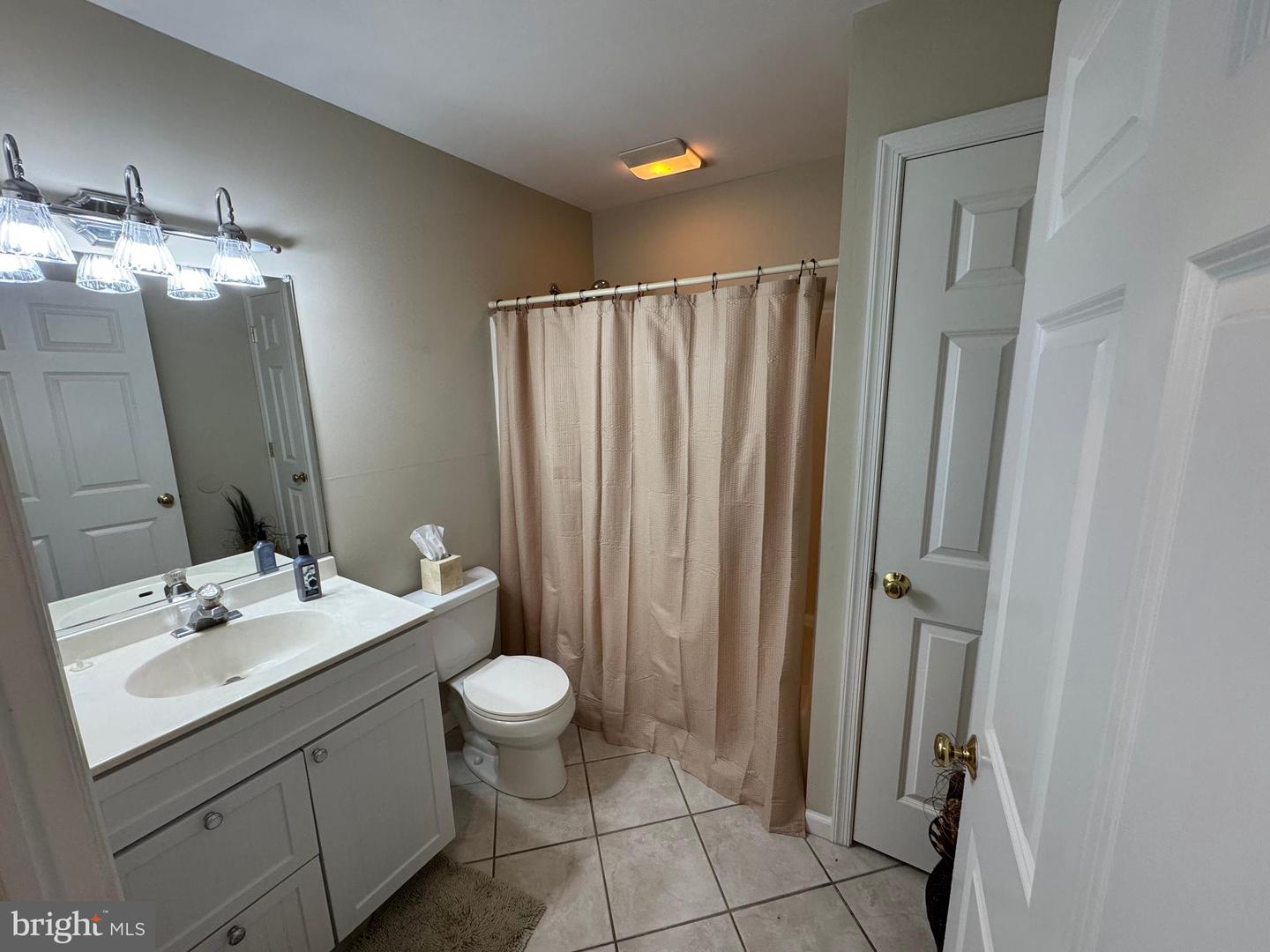 112 E ROSEMARY Rd #2B WILDWOOD CREST, NJ 08260