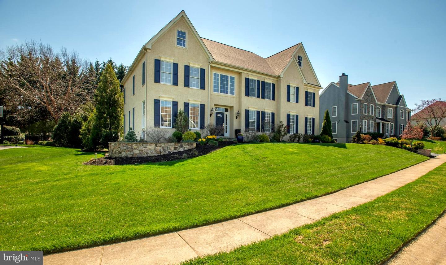 5 BERKSHIRE #LOT 13
