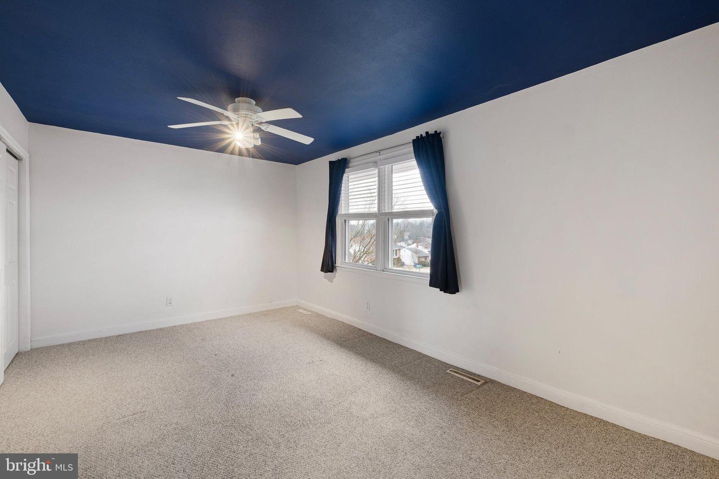 3214 ADDISON Dr WILMINGTON, DE 19808