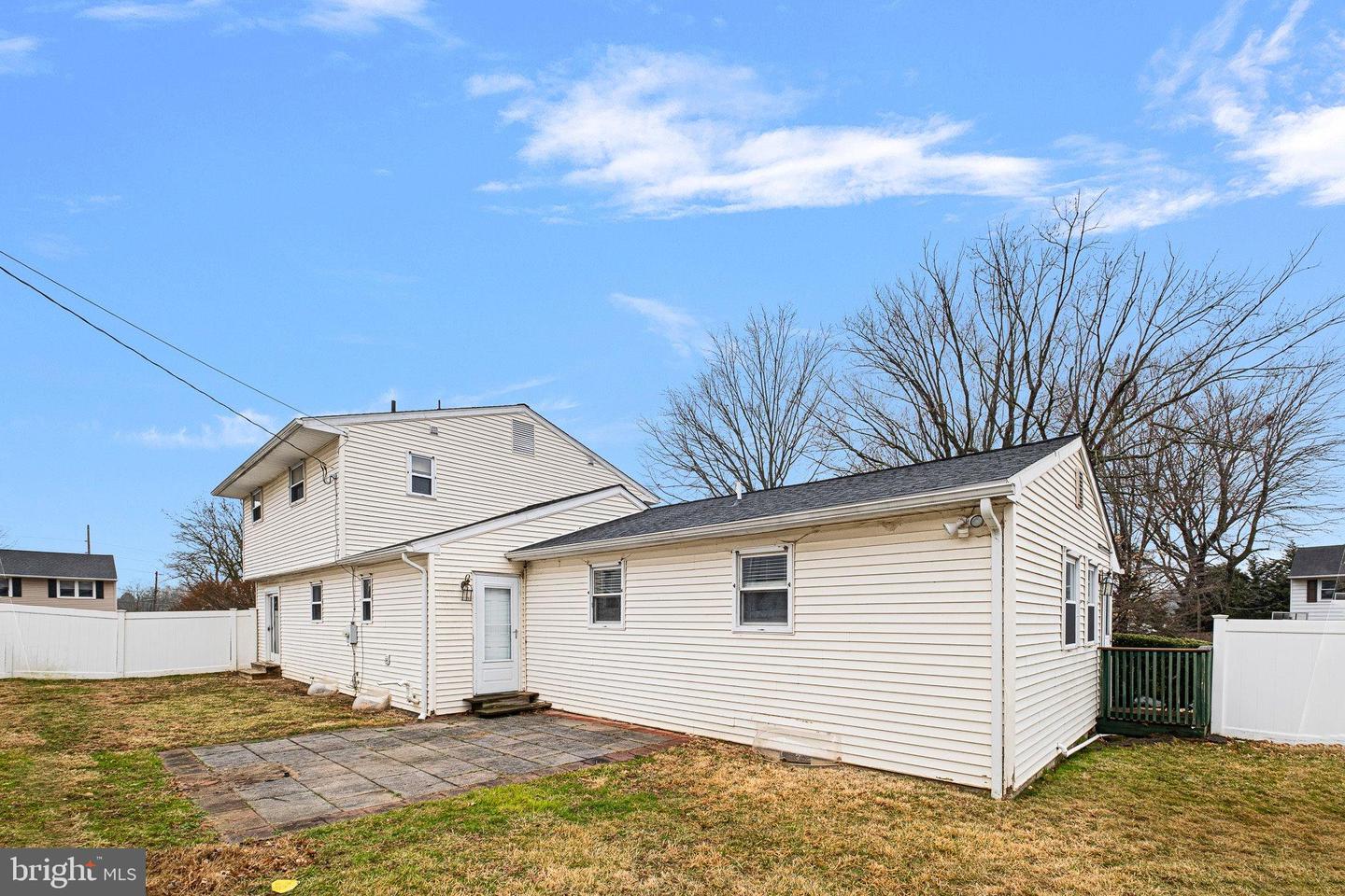 3214 ADDISON Dr WILMINGTON, DE 19808