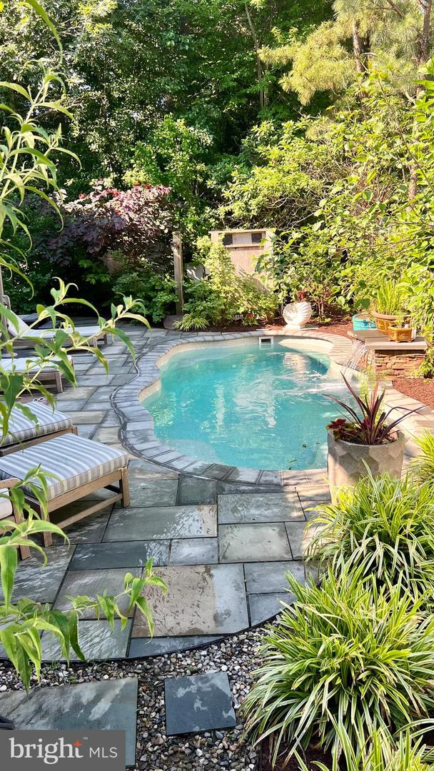 29 ELEANOR LEE Ln E REHOBOTH BEACH, DE 19971