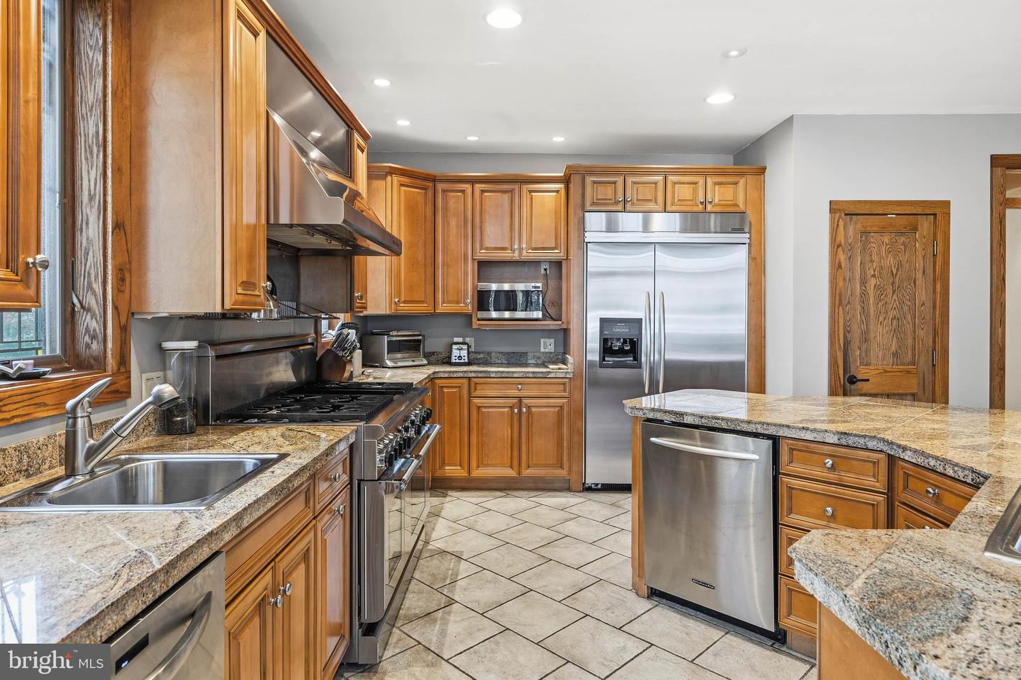 29 ELEANOR LEE Ln E REHOBOTH BEACH, DE 19971