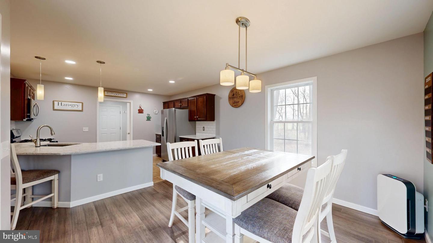 202 E BUCK Pt Rd CLAYTON, DE 19938