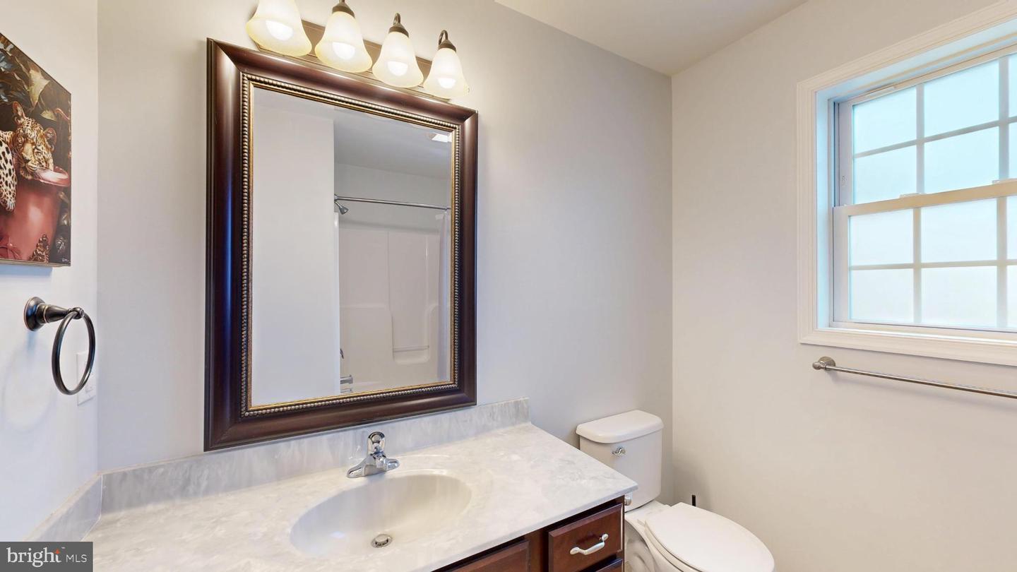 202 E BUCK Pt Rd CLAYTON, DE 19938