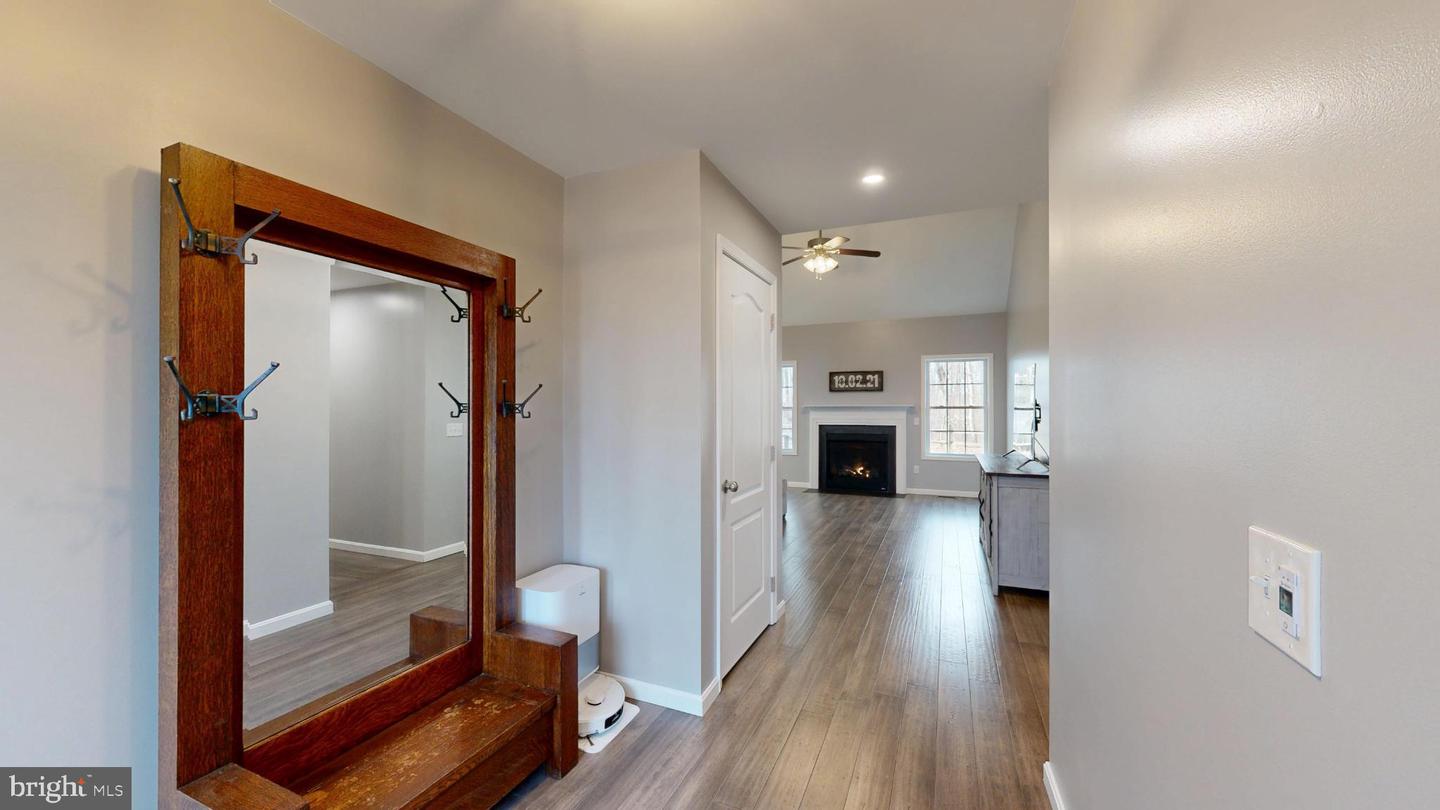 202 E BUCK Pt Rd CLAYTON, DE 19938