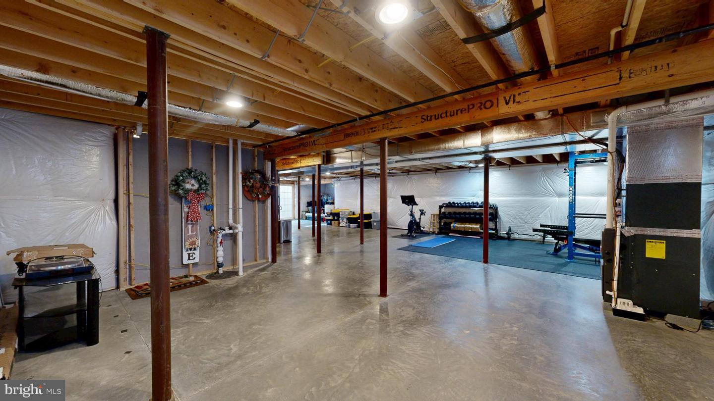 202 E BUCK Pt Rd CLAYTON, DE 19938