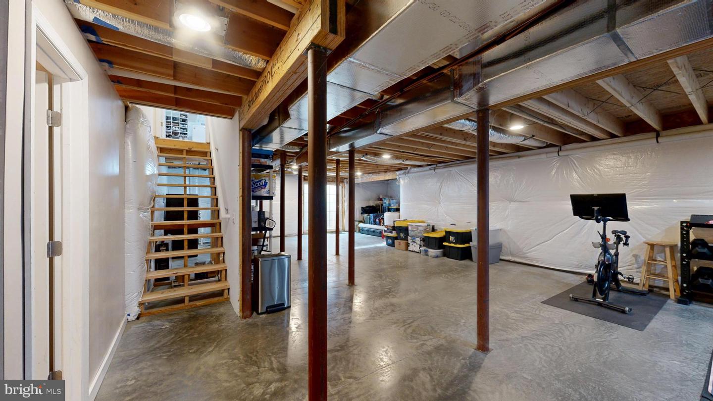 202 E BUCK Pt Rd CLAYTON, DE 19938