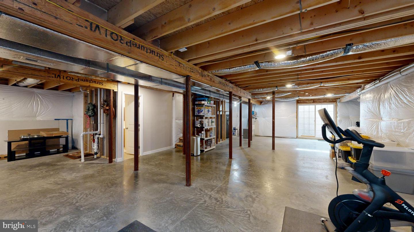 202 E BUCK Pt Rd CLAYTON, DE 19938