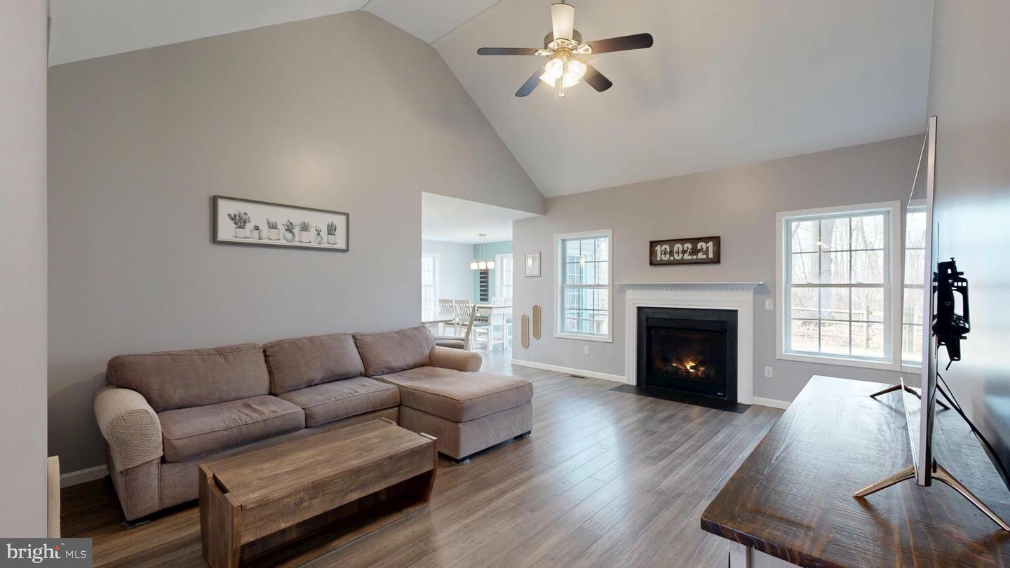 202 E BUCK Pt Rd CLAYTON, DE 19938