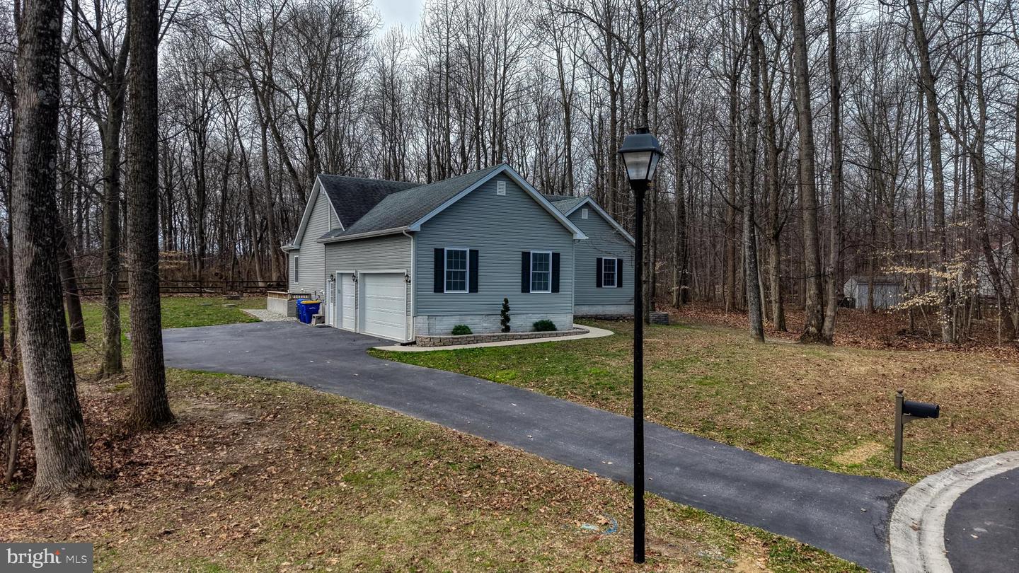 202 E BUCK Pt Rd CLAYTON, DE 19938